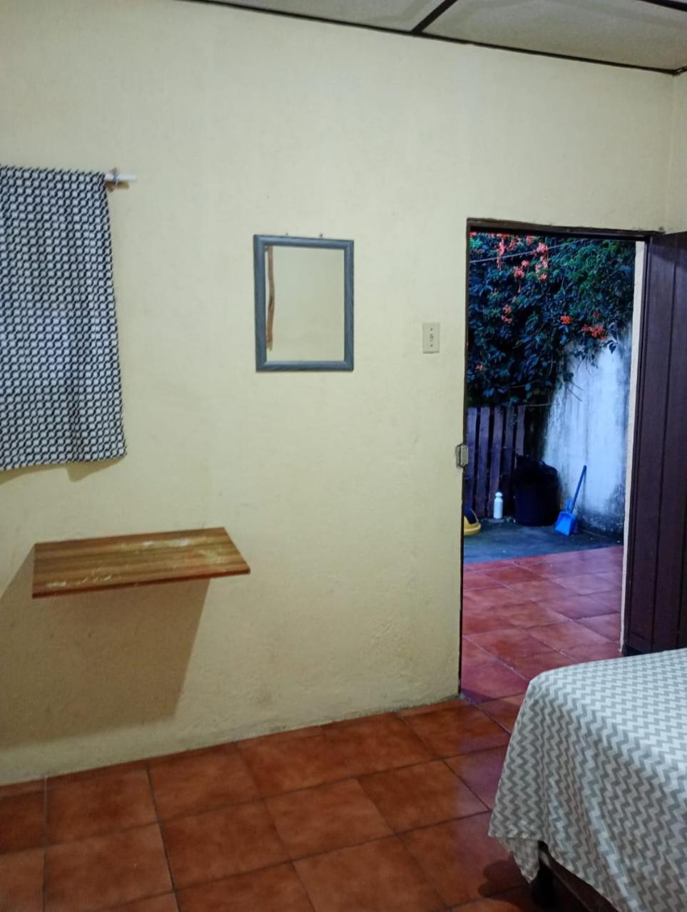 Hotel Hospedaje Basico El Jaguar Antigua Exteriér fotografie